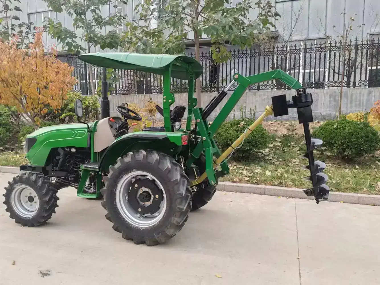 Hydraulic Post Hole Digger with 12" Auger